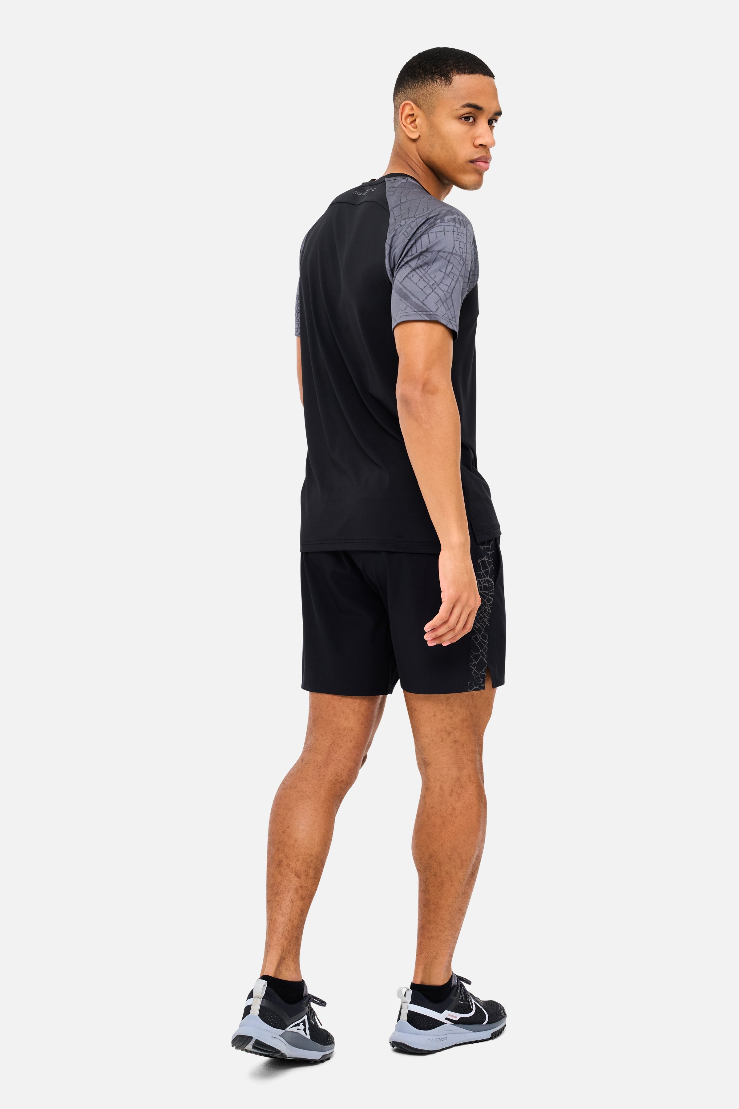 GENEVA SHORT - BLACK